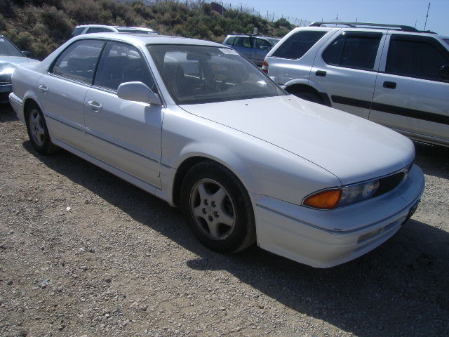 Mitsubishi Diamante