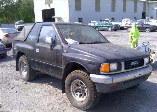 Isuzu Amigo