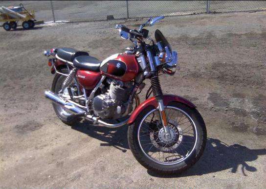 Suzuki TU250X