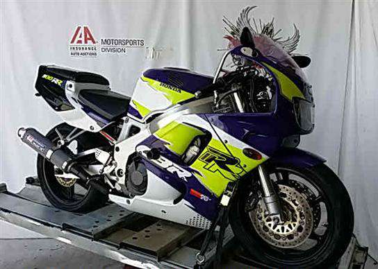 Honda CBR900