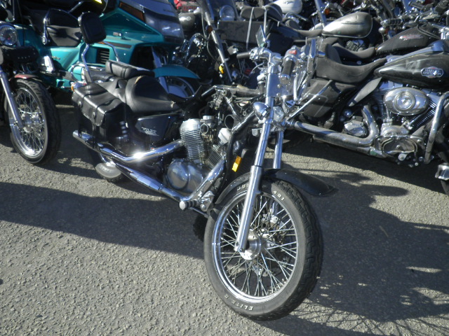 Honda VT600C (SHADOW VLX)