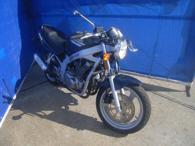 Suzuki GS500