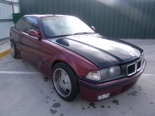 BMW 318iS