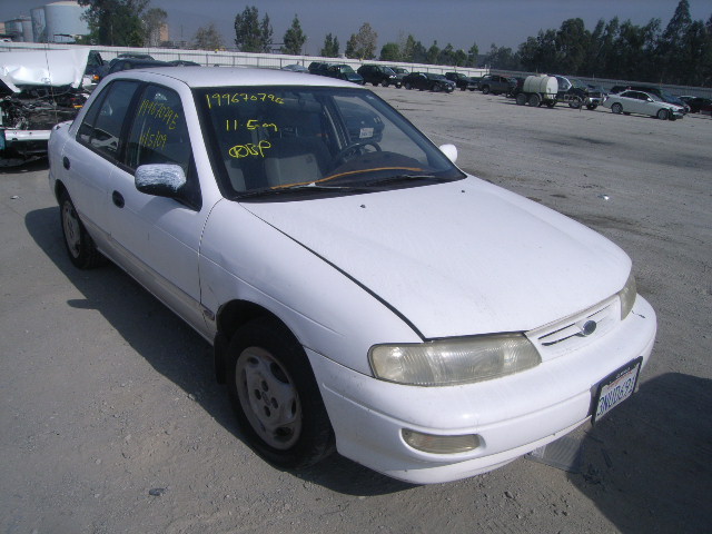 Kia Sephia