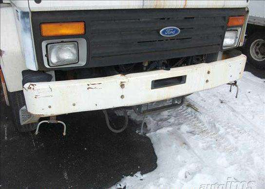 Ford CF8000