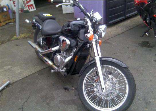 Honda VT600C (SHADOW VLX)