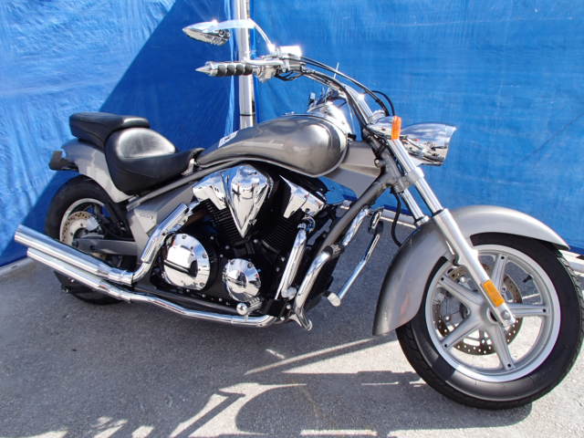 Honda VT1300 (Stateline)