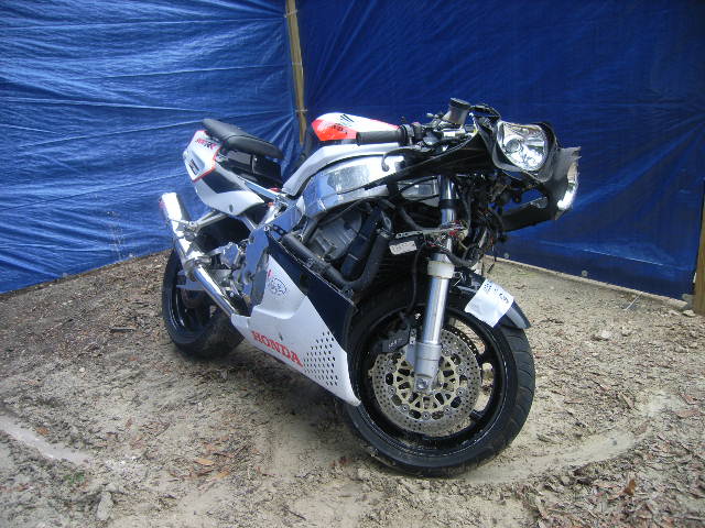 Honda CBR900