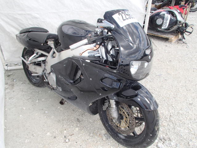 Honda CBR900