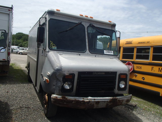GMC P Truck Forward