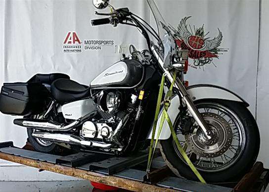Honda VT750 (Shadow Aero)