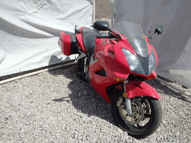 Honda VFR800A (INTERCEPTOR)