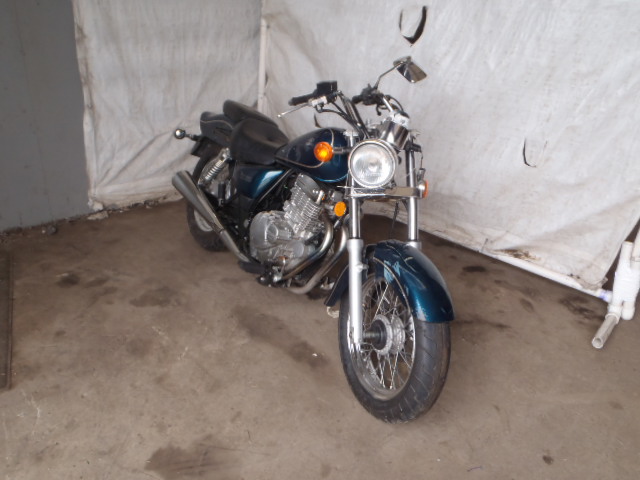 Suzuki GZ250