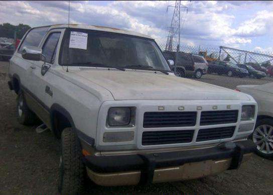Dodge Ramcharger