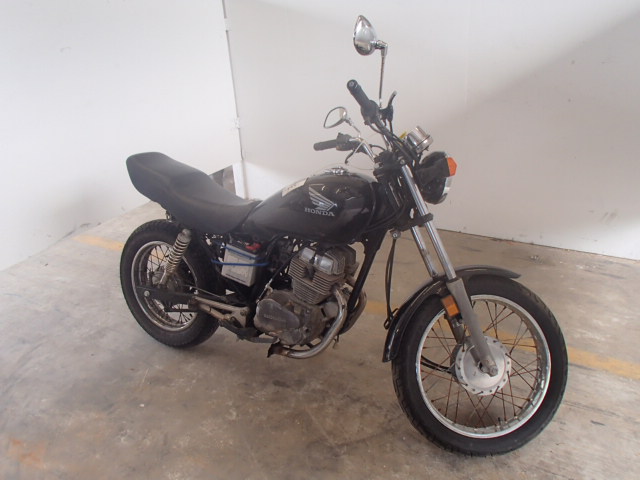 Honda CB250 (Nighthawk)