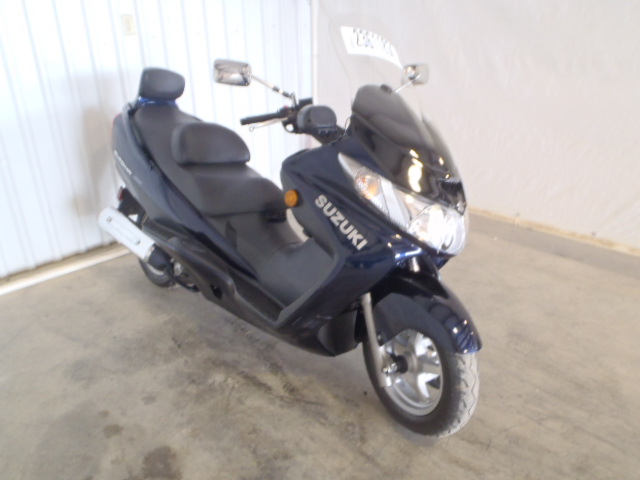 Suzuki AN400K