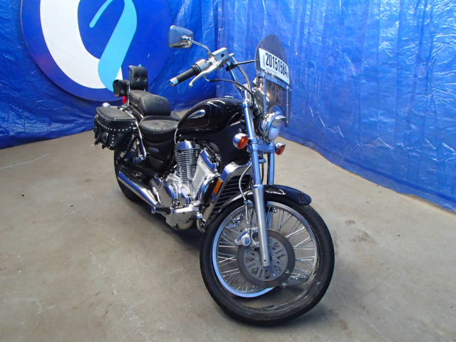 Suzuki VS800