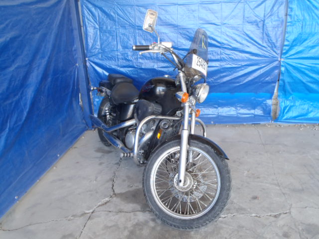 Honda VT600C (SHADOW VLX)