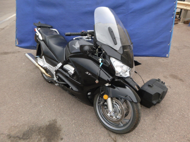 Honda ST1300A