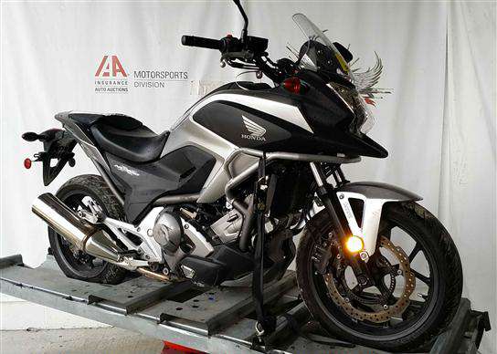 Honda NC700XD/NC700X