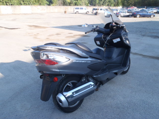 Suzuki AN400