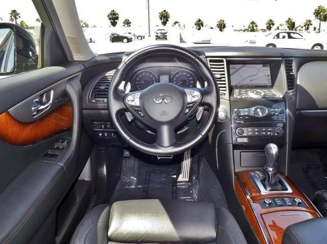 Infiniti FX50