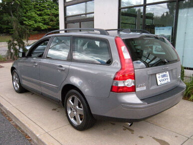 2006 VOLVO V50 - VIN Decoder