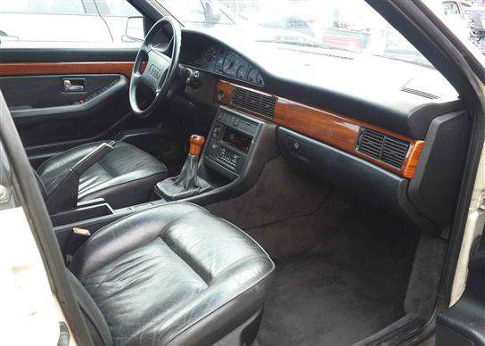 Audi 100