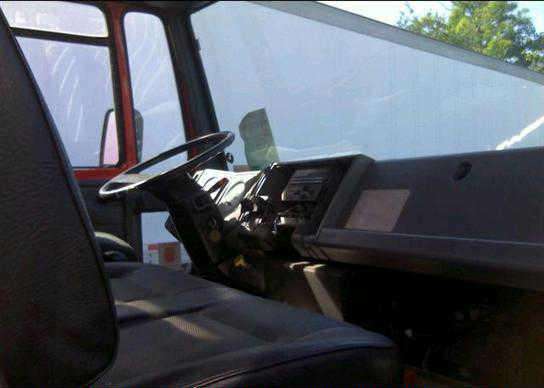 Ford CF8000