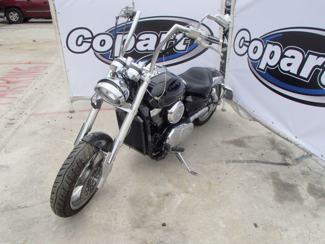 Suzuki VZ1600