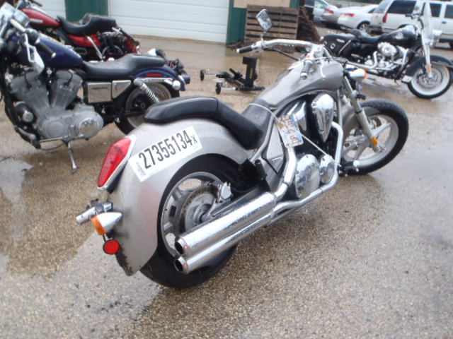 Honda VT1300 (Stateline)
