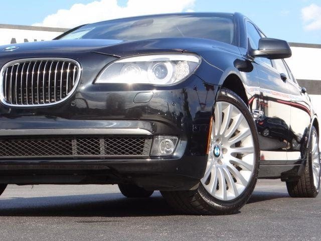 2012 BMW 750Lxi / ALPINA B7