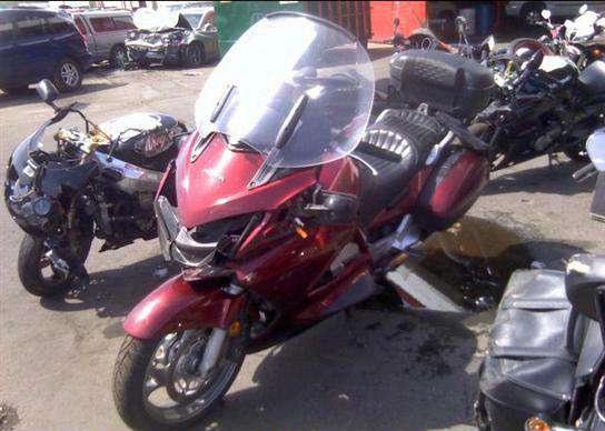 Honda ST1300A