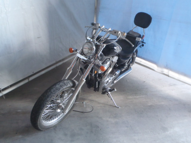 Suzuki VS1400