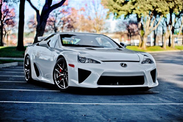 Lexus LFA