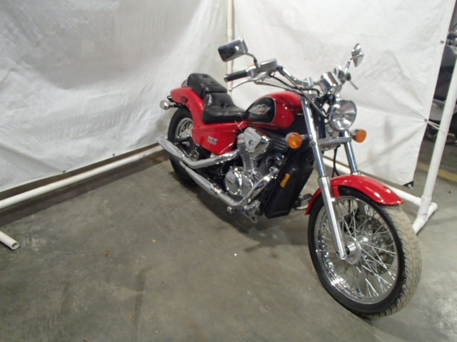Honda VT600CD (SHADOW VLX DELUXE)