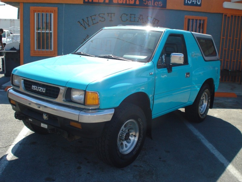 Isuzu Amigo