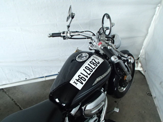 Suzuki VZ800K