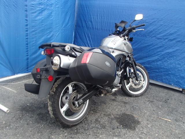 Suzuki DL650
