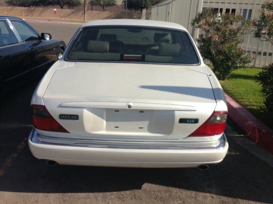 Jaguar XJR