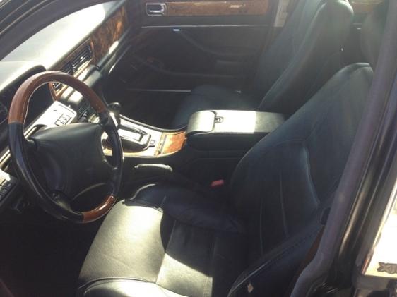 Jaguar XJR