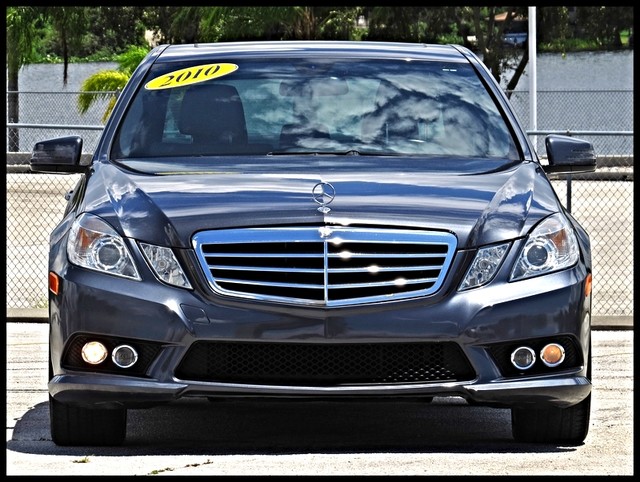2010 Mercedes-Benz E-Class