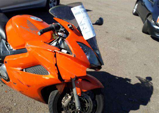 Honda VFR800A (INTERCEPTOR)