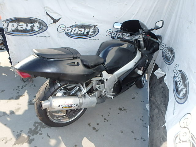 Suzuki GSX-R750