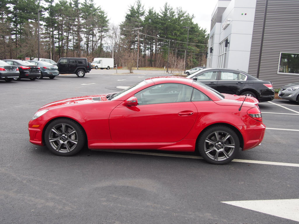 2011 Mercedes-Benz SLK-Class