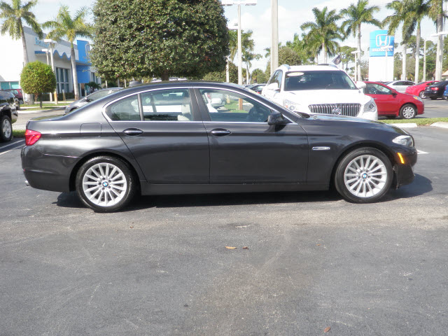 2011 BMW 535i
