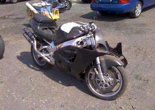 Suzuki GSX-R750