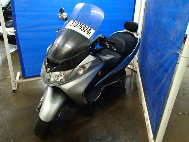 Suzuki AN400K