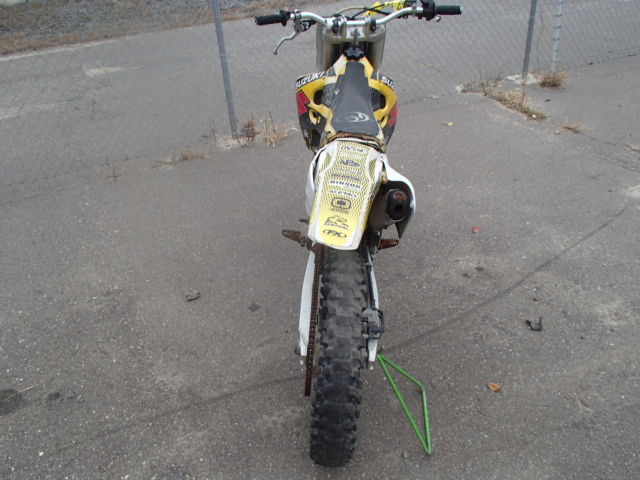 Suzuki RM125