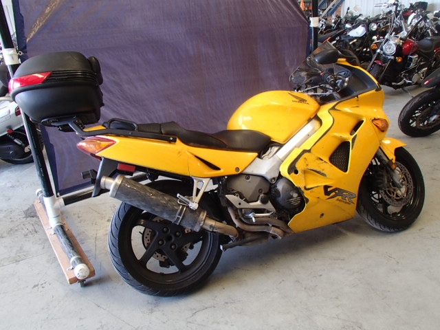 Honda VFR800Fi (INTERCEPTOR)